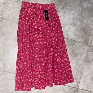 New Lulus Skirt